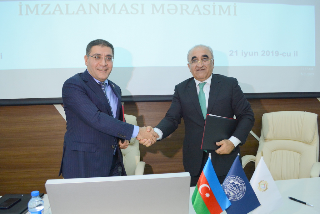 UNEC ilə “Azərbaycan Sənaye Korporasiyası” əməkdaşlığa başladı    