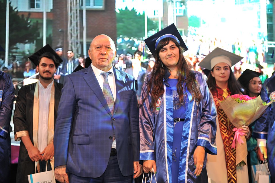 Bakı Mühəndislik  Universitetində “Məzun  günü” - FOTOLAR