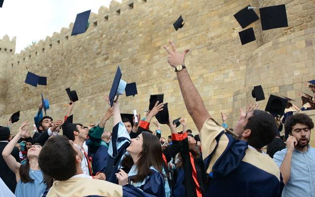 Xaricdəkilər universitetlərimiz  haqqında: “Bəzi imtahanlarda ədalət olmur”-RUBRİKA