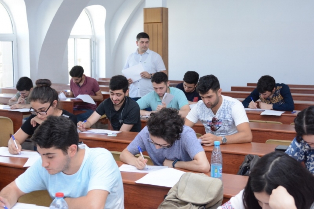 UNEC tələbələri nüfuzlu şirkətdə təcrübə keçəcəklər  