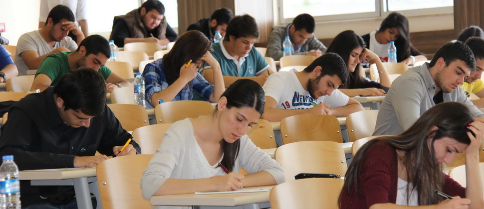 Valideynlər abituriyentləri məcbur edirlər – PSİXOLOQ
