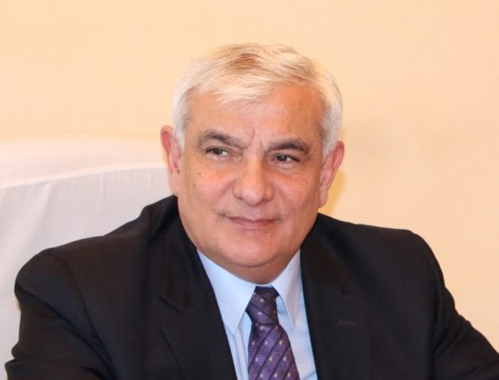 Prezident daha bir rektoru təltif etdi