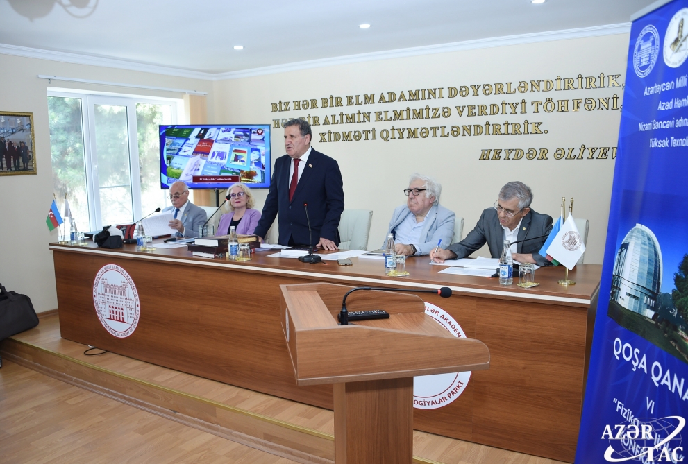 AMEA-da “Qoşa qanad: VI Fizika və lirika konfransı” təşkil olunub