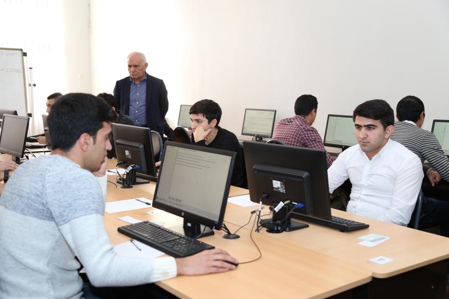 İşdən çıxarılan 66 nəfərdən 11-i dövlət qulluğuna qəbul imtahanında uğur qazandı  