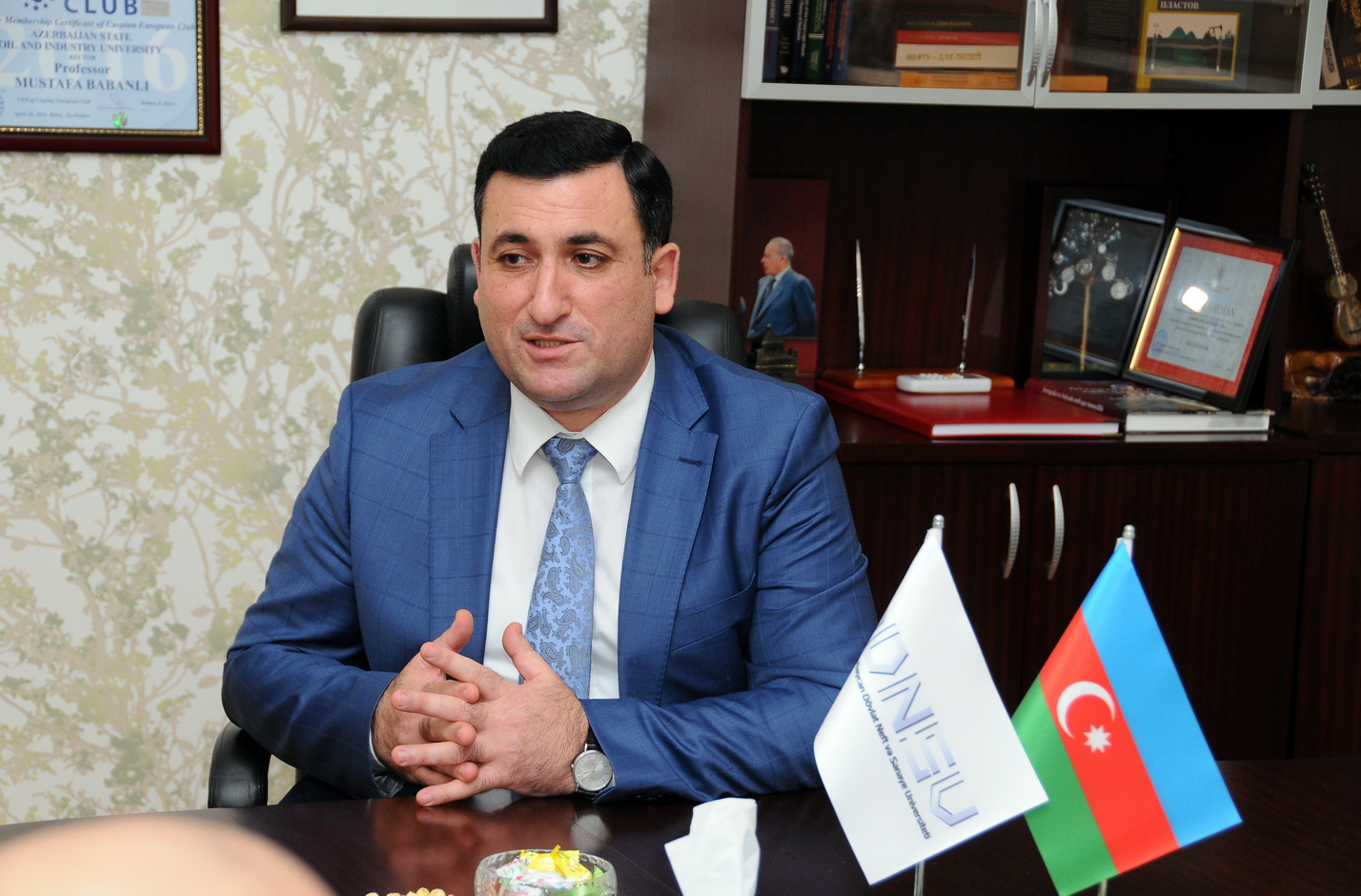 ADNSU-da 7 tələbə 8 ildir təhsil alırdı, onlardan 3-ü 9-cu ilə keçdi - Rektor