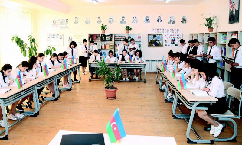 “Azərbaycan tarixi” dərsliklərində Cümhuriyyətin tarixi necə təsvir olunub? 