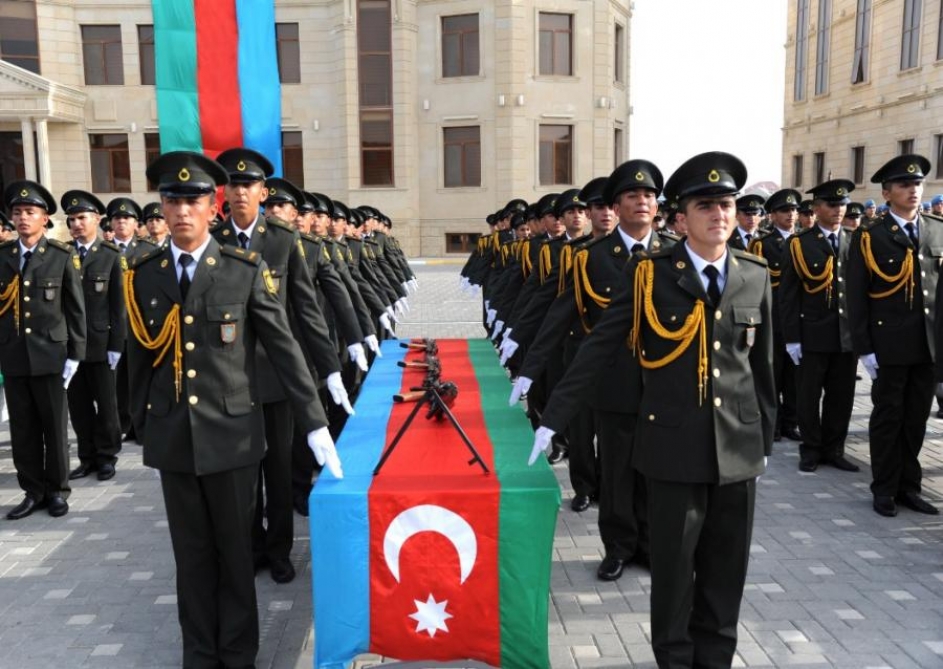 FHN-dən kursant təqaüdləri ilə bağlı iddialara RƏSMİ REAKSİYA
