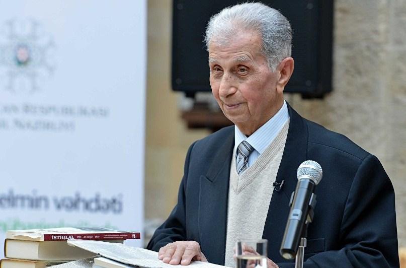 Sabah professor Şirməmməd Hüseynovun Qırx mərasimidir- Təzə Pirdə  