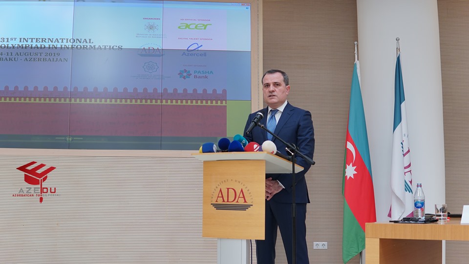 Bakıda keçirilən Beynəlxalq İnformatika Olimpiadasında iştirak üçün 600-dən çox şagird, müəllim və ekspert qeydiyyatdan keçib YENİLƏNİB 