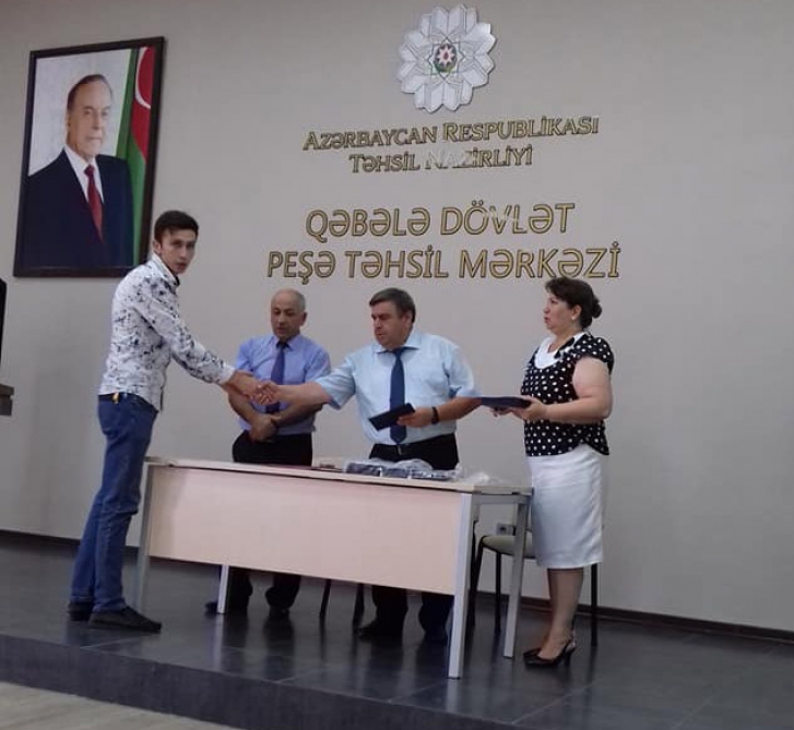 Bu il Peşə Tədris Mərkəzini 208 məzun bitirib