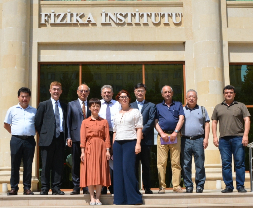 Çin Elmlər Akademiyasının nümayəndə heyəti AMEA-nın Fizika İnstitutunun fəaliyyəti ilə tanış olub