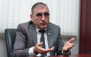 Deputatdan həmkarına dəstək: “Ali məktəbdə oxuyan qızlarımız çox ciddi streslər keçirirlər”