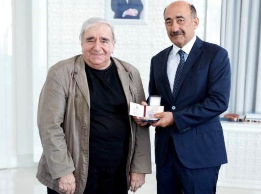 Nazir onlara mükafatlar təqdim etdi - FOTOLAR  