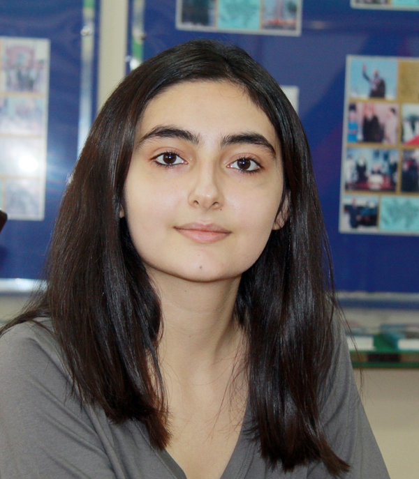 “Əgər yaxşı mütəxəssis olmaq istəyiriksə, sevdiyimiz ixtisası seçməliyik” - Yüksək bal toplayan tələbə