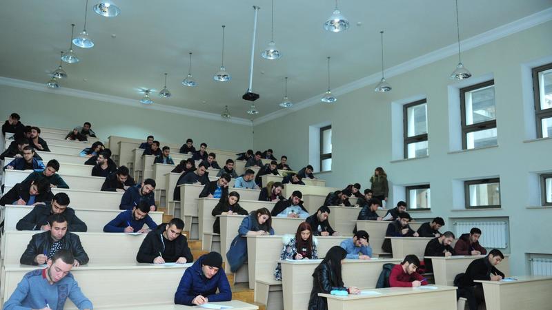 Vəkillər Kollegiyasına üzv olmaq istəyənlər üçün test imtahanı keçiriləcək  