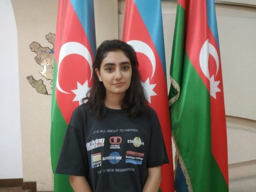 Bu humanist addım tələbələrin daha yaxşı oxumasına stimul verəcək - Prezident təqaüdçüsü
