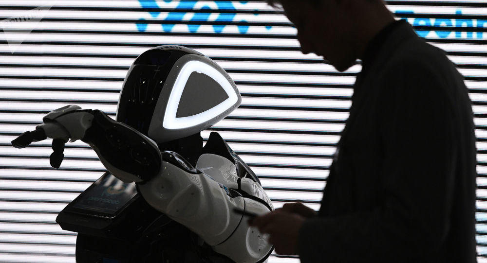 Alimlərdən  robotlarla bağlı XƏBƏRDARLIQ