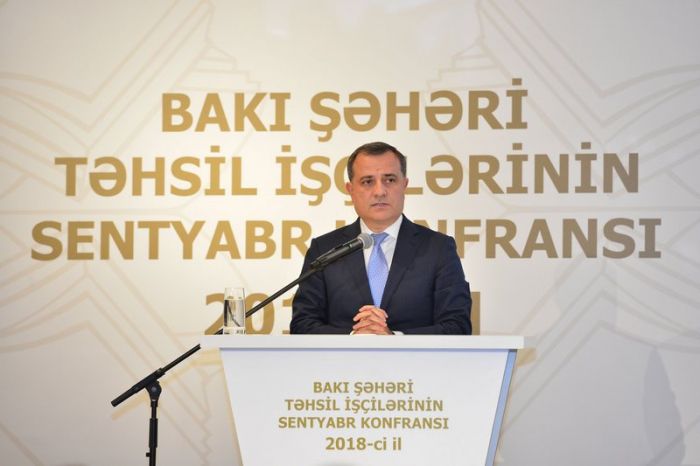 Ceyhun Bayramov: “20 mindən çox gənc müəllim işə qəbul olunub”