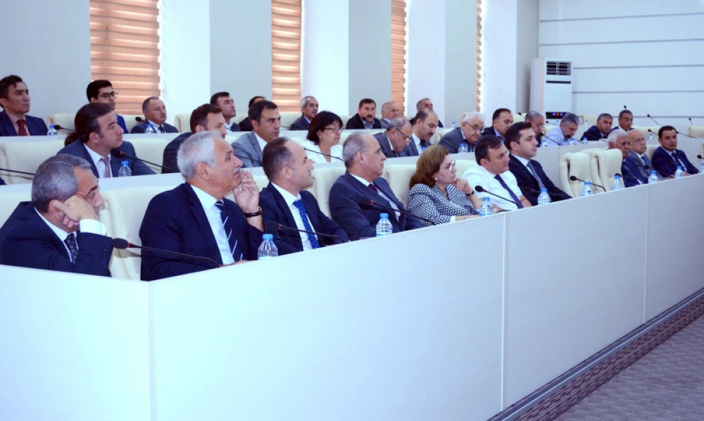 UNEC yeni tədris ilinə hazırdır  