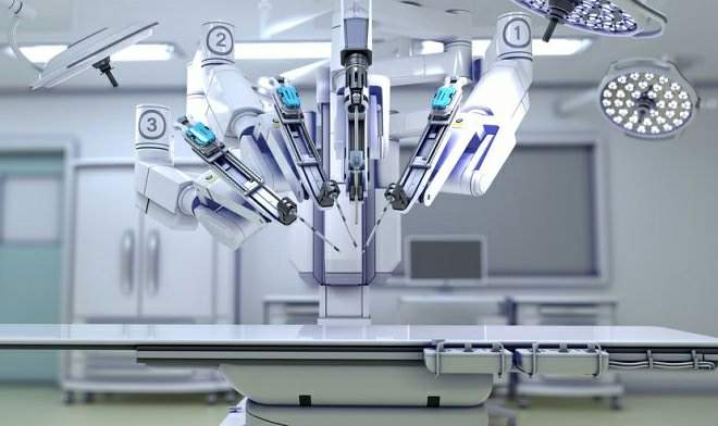 Robot-cərrah ilk distant ürək əməliyyatı həyata keçirib
