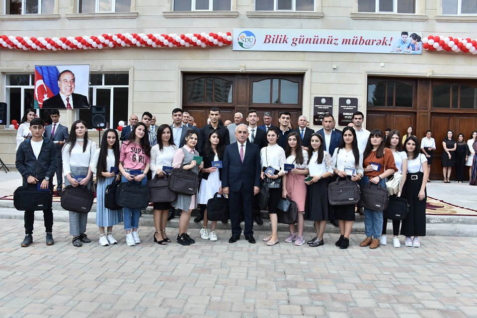 Sumqayıt Dövlət Universitetində Bilik günü” qeyd olunub -FOTOLAR