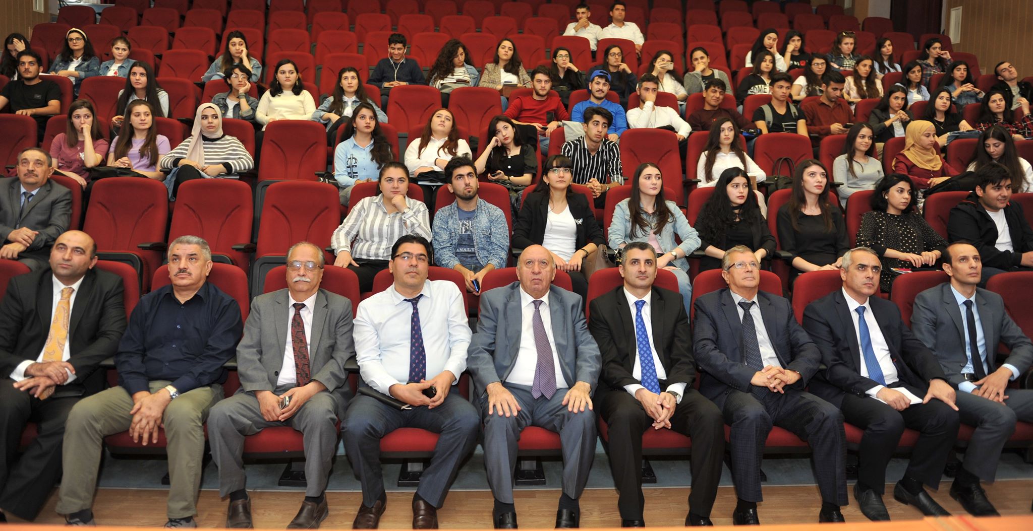 BMU-nun Tələbə Elmi Cəmiyyətinin hesabat yığıncağı keçirilib - FOTO