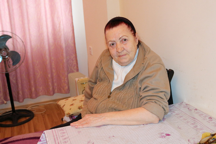 Akif Əlizadə 65 il AMEA-da işləyən qadını “Qocalar evi”ndə tapdı - FOTO  
