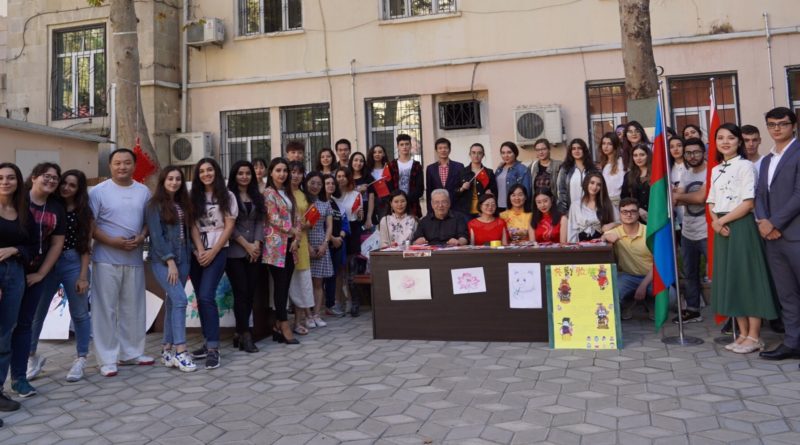 Dillər Universitetində Konfutsi institutları günü qeyd olunub