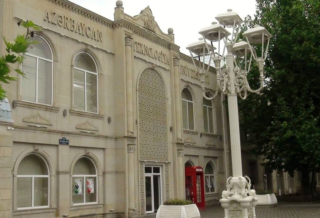 Tələbələr “Qarabağ Azərbaycandır və nida işarəsi” fləşmobu təşkil ediblər