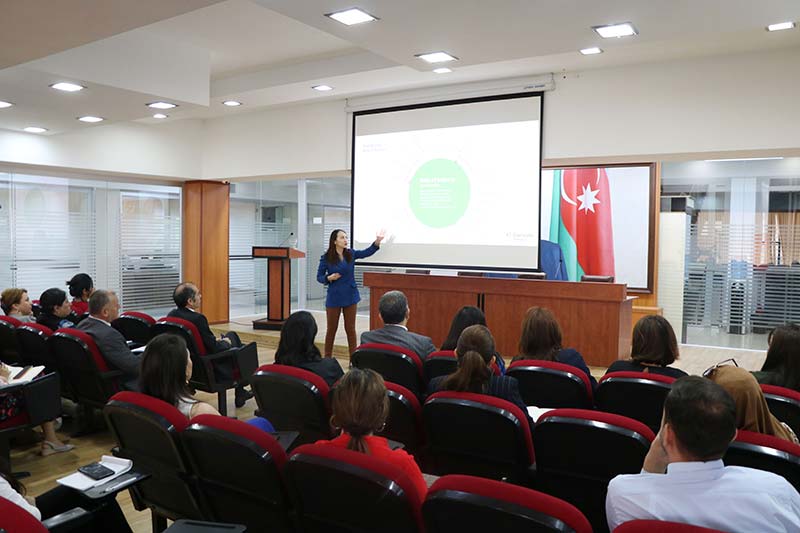 Azərbaycan Universitetində “Clarivate Analytics” şirkətinin növbəti təlimi keçirilib