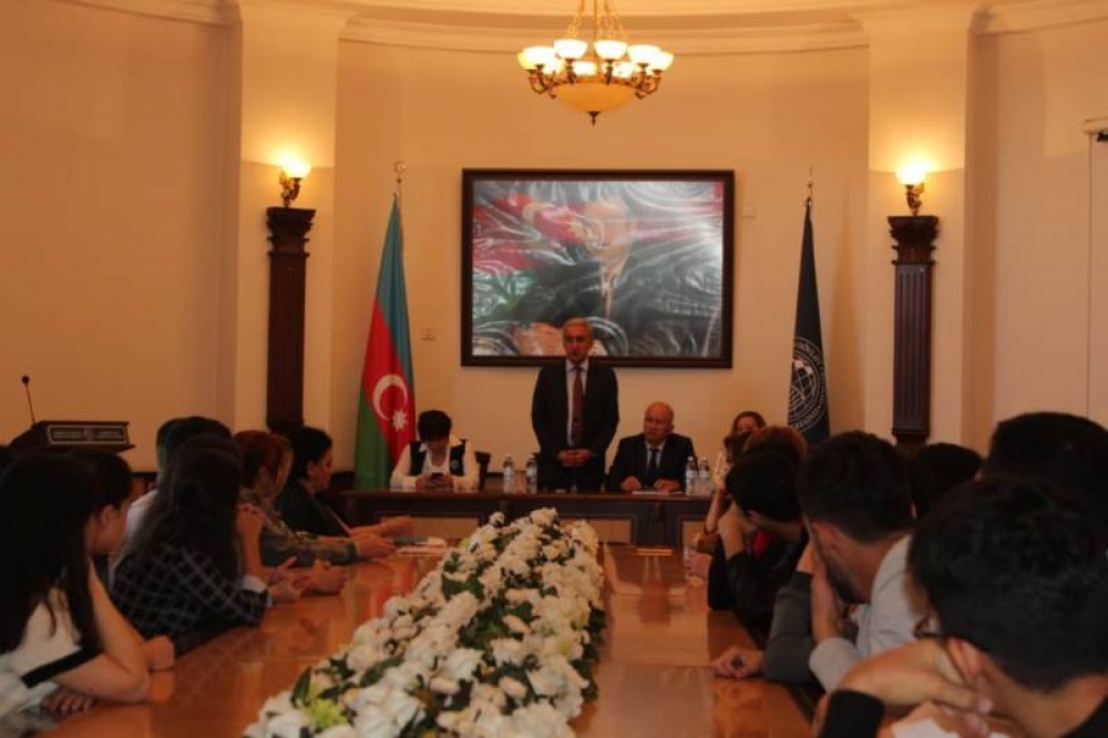 Universitetdə  İsmayıl Şıxlının 100 illik yubileyi qeyd olundu