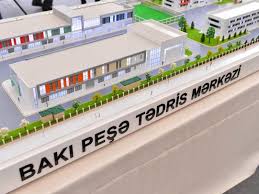 Peşə Təhsil Mərkəzinin tələbələri ustad dərsində
