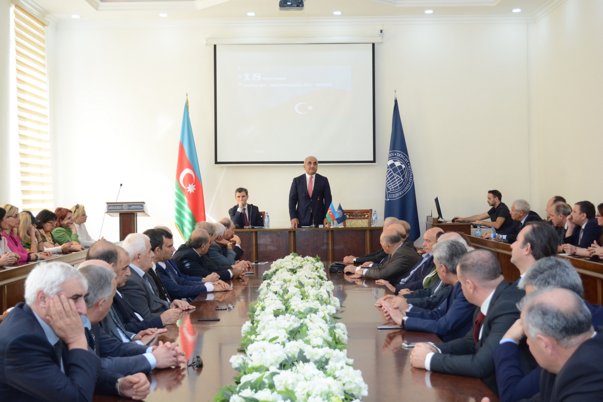 UNEC-də Dövlət Müstəqilliyi Günü qeyd olunub - FOTO  