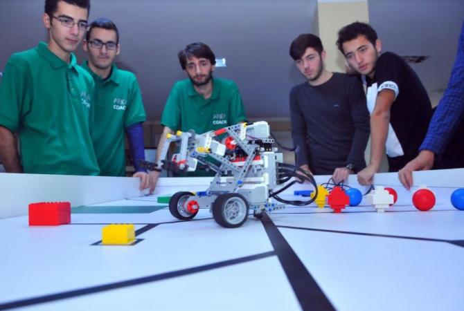 Qrant möcüzələri – Ucqarlarda teatr truppası və robot mərkəzi yaradan müəllimlər  
