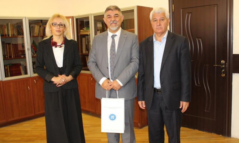 Necdet Kurt Folklor İnstitutunda