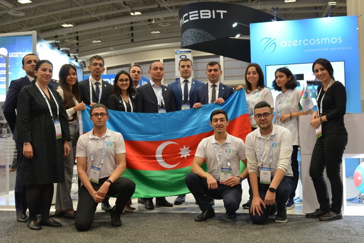 Bakı Ali Neft Məktəbinin tələbəsi Beynəlxalq Astronavtika Konqresində iştirak edib
