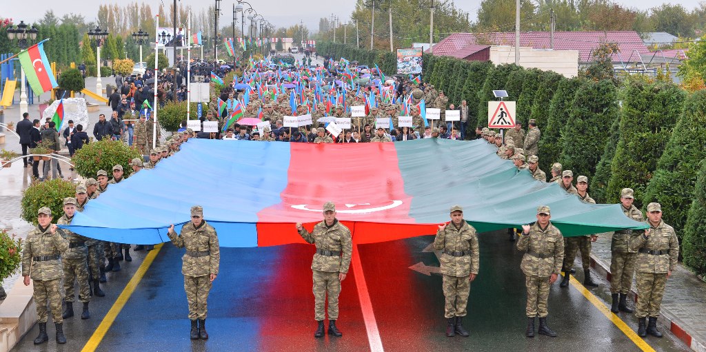 Təhsil Nazirliyi Müdafiə Nazirliyi ilə birgə “Bayraq yürüşü” keçirəcək  