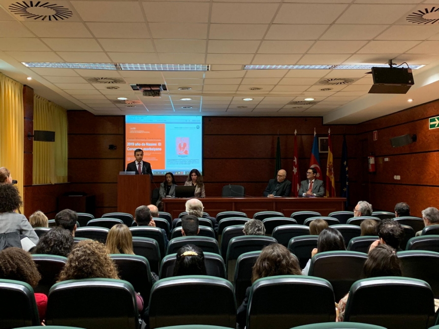 Madrid Muxtar Universitetində İmadəddin Nəsiminin 650 illik yubileyinə həsr olunmuş konfrans keçirilib