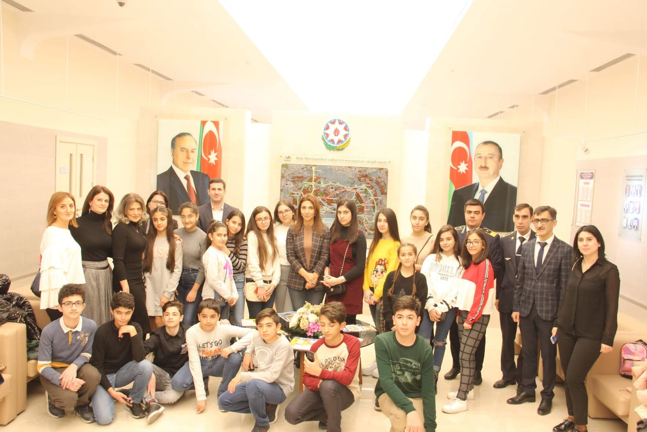 Şagirdləri “Bakı Metropoliteni”nə apardılar - FOTOLAR