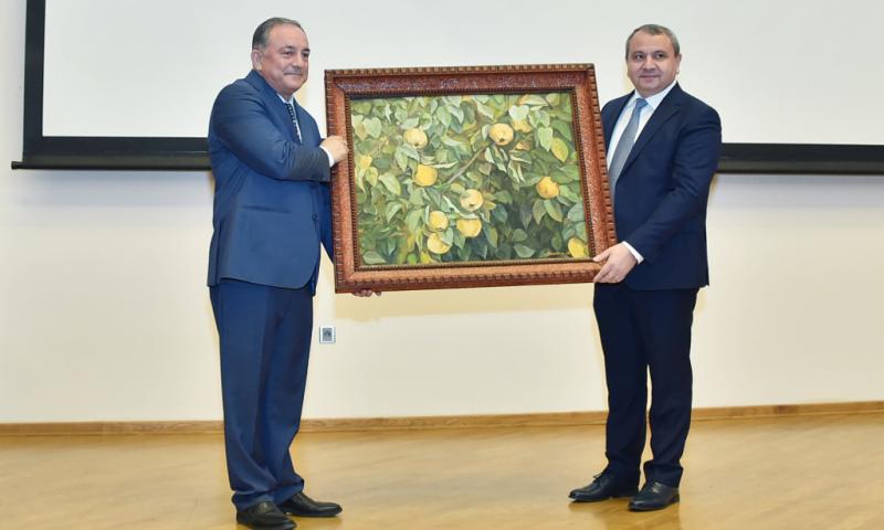 “Professor-müəllim heyətindən 163 nəfər BDU-nun məzunudur”