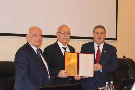 Rəfiq Turan Tarix İnstitutunun fəxri doktoru oldu