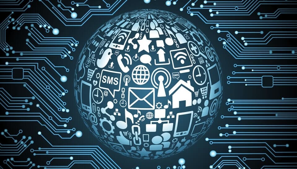 “Bu gün ali təhsili olmayan insanlar  bu yolla jurnalistikaya zərər verirlər”-Əflatun  Amaşov