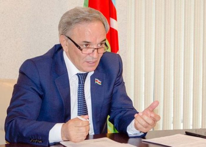 “Sosial şəbəkə istifadəçiləri təhqirlərə yol verirlər, yüzlərlə şikayət qəbul edirik” – Deputat