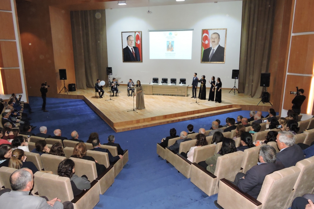 Yaqub Mahmudov: “Nəsimi İslama deyil, xurafat və cəhalətə qarşı çıxış edirdi”