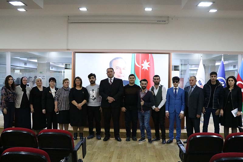 İlham Zəkiyev Azərbaycan Universitetinin tələbələri ilə görüşüb-Fotolar  