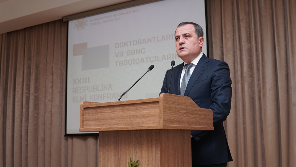 “Bu məsələ bizi ciddi düşündürməlidir” - NAZİR