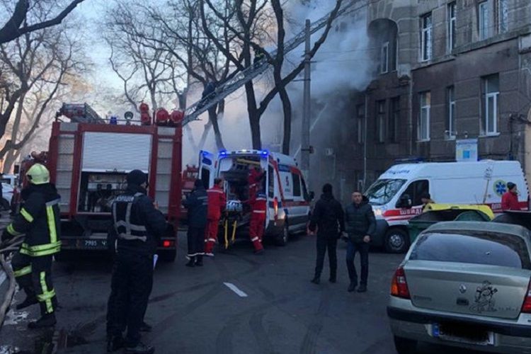 Odessa kollecində yanğın: 1 ölü, 29 yaralı var