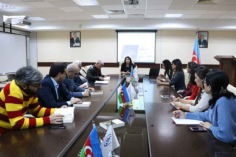 Azərbaycan Universitetində Mişel Fukonun “Sözlər və nəsnələr” kitabının təqdimatı olub