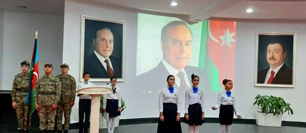 Ümummilli Liderin xatirəsi təhsil müəssisələrində yad olunub