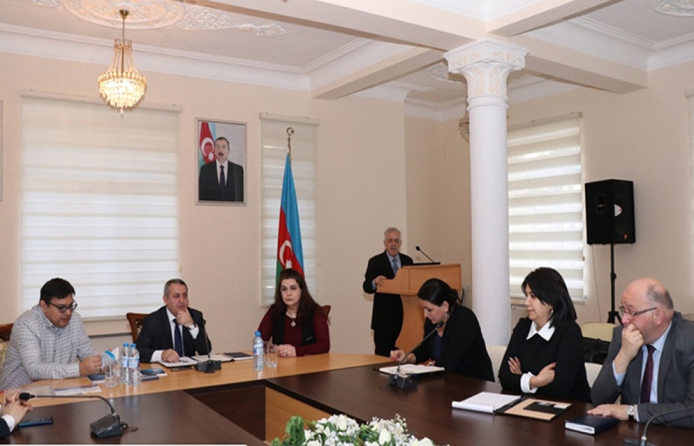 Ali təhsil müəssisələrində “Horizon 2020” proqramı üzrə məlumat günü təşkil olunub